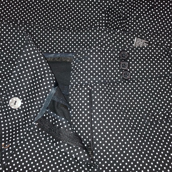 Larry Levine Stretch Polka Dot Capris, Sz 8 - Picture 8 of 10